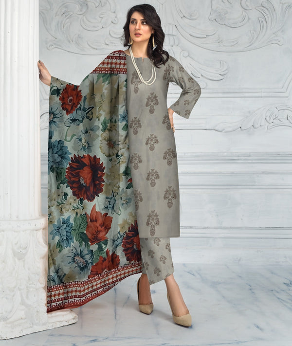 3 Piece – Embroidered Suit
